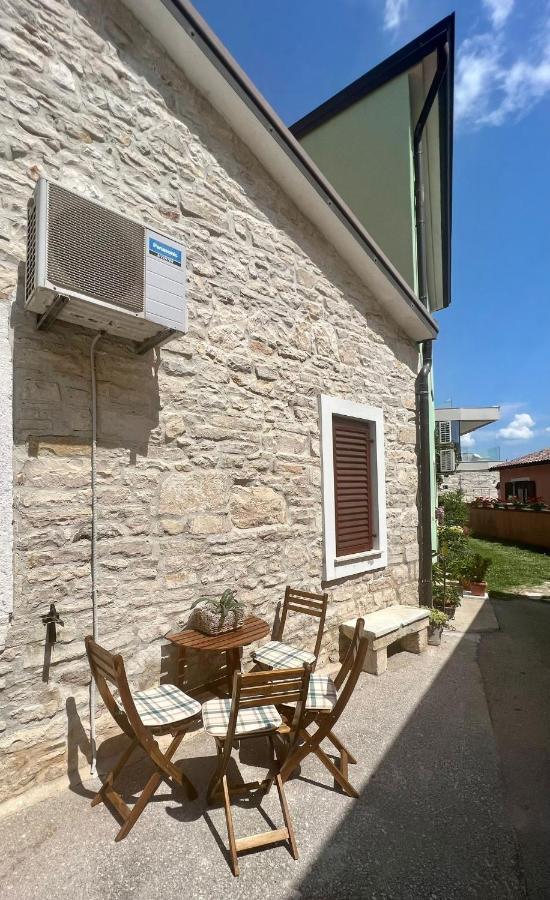 The Green House - 20M From The Beach Novigrad  Bagian luar foto